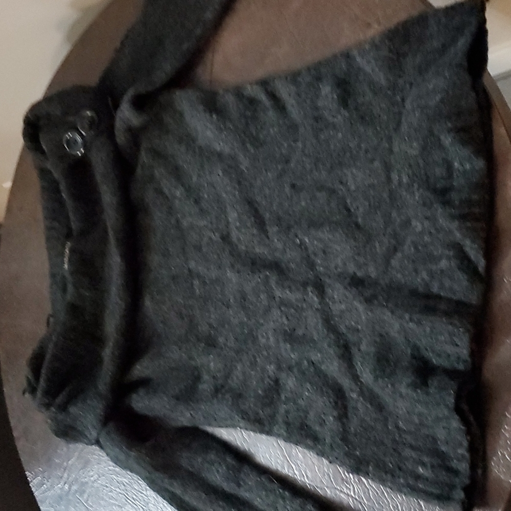 Women's le chateau buttoned sweater